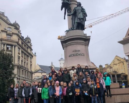 5 фото в блок цікаві факти з життя школи_ №2 242245432_1423795974682407_2206485357945902746_n - Ніна Гречанник