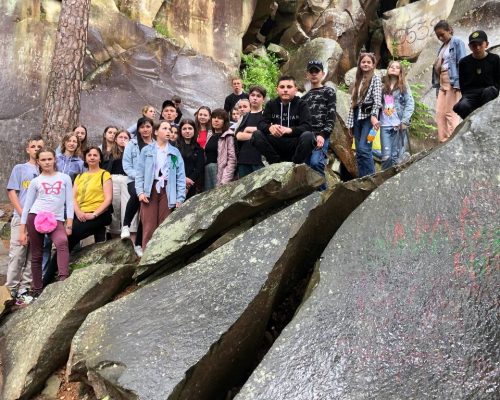 5 фото в блок цікаві факти з життя школи_ №3 photo_2023-06-09_10-42-11 - Ніна Гречанник